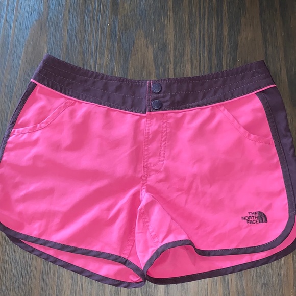 North face board shorts sz 10 / fits smaller - Picture 1 of 2